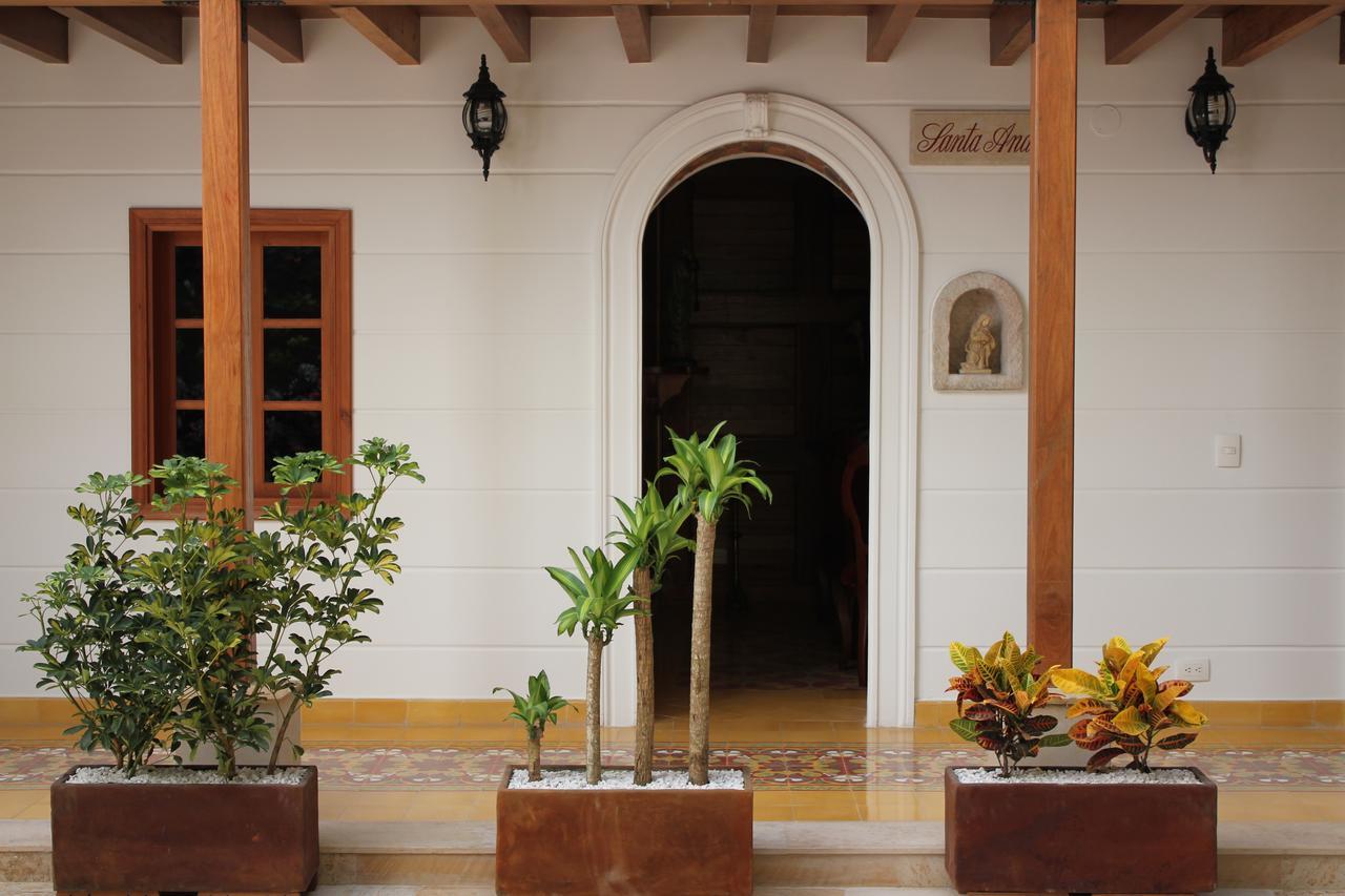 Hotel Santa Lucia Boutique Spa Bogotá Dış mekan fotoğraf Casa de la Cultura Francesa