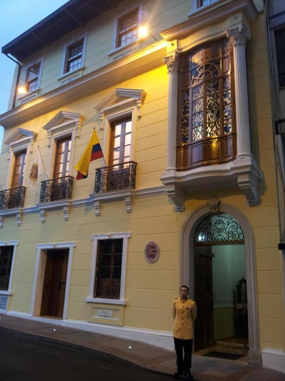 Hotel Santa Lucia Boutique Spa Bogotá Dış mekan fotoğraf Ecuadorian Embassy in Lima